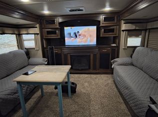 21111 Fm 1303, Elmendorf, TX 78112