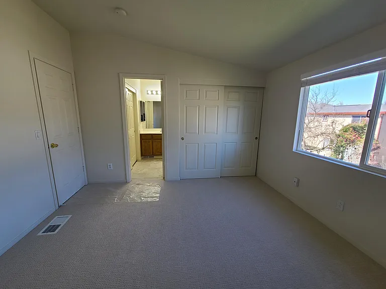 2211 Meteorite Ln — Photo 9