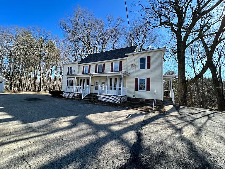 10 Shelby Ln — Photo 22