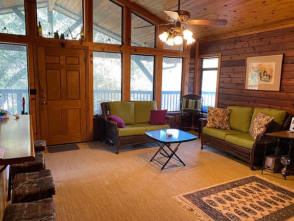 Living area overlooking the oaks.