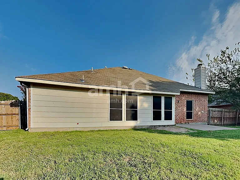 260 Beech Dr — Photo 21