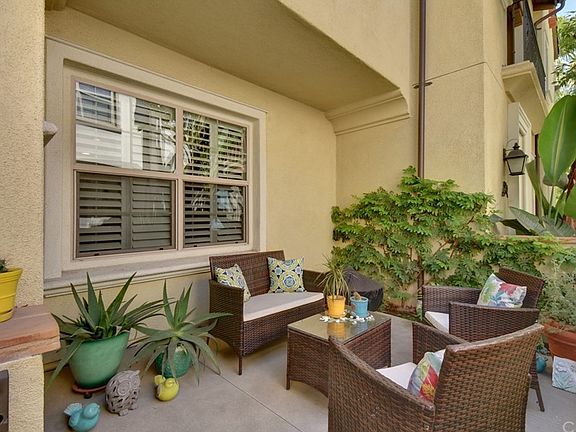 2nd image of 678 S Casita St