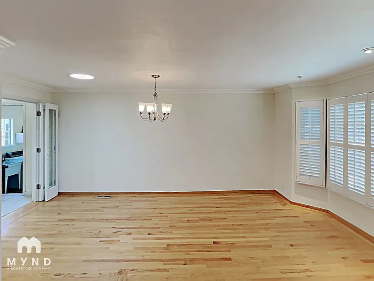 10924 Barranca Dr — Photo 8