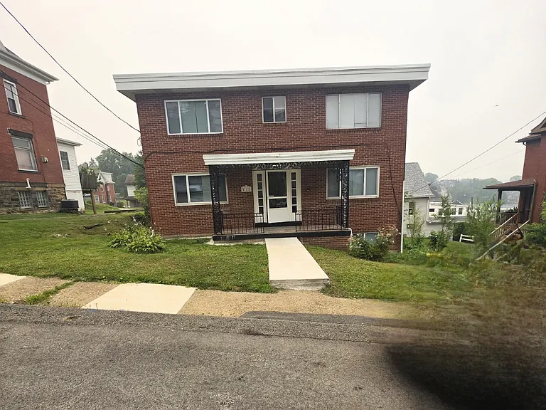 518 George St — Photo 1
