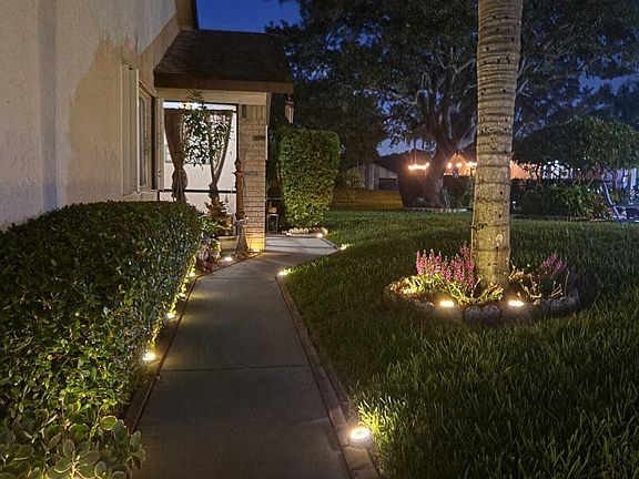 5th image of 115 Ramblewood Circle