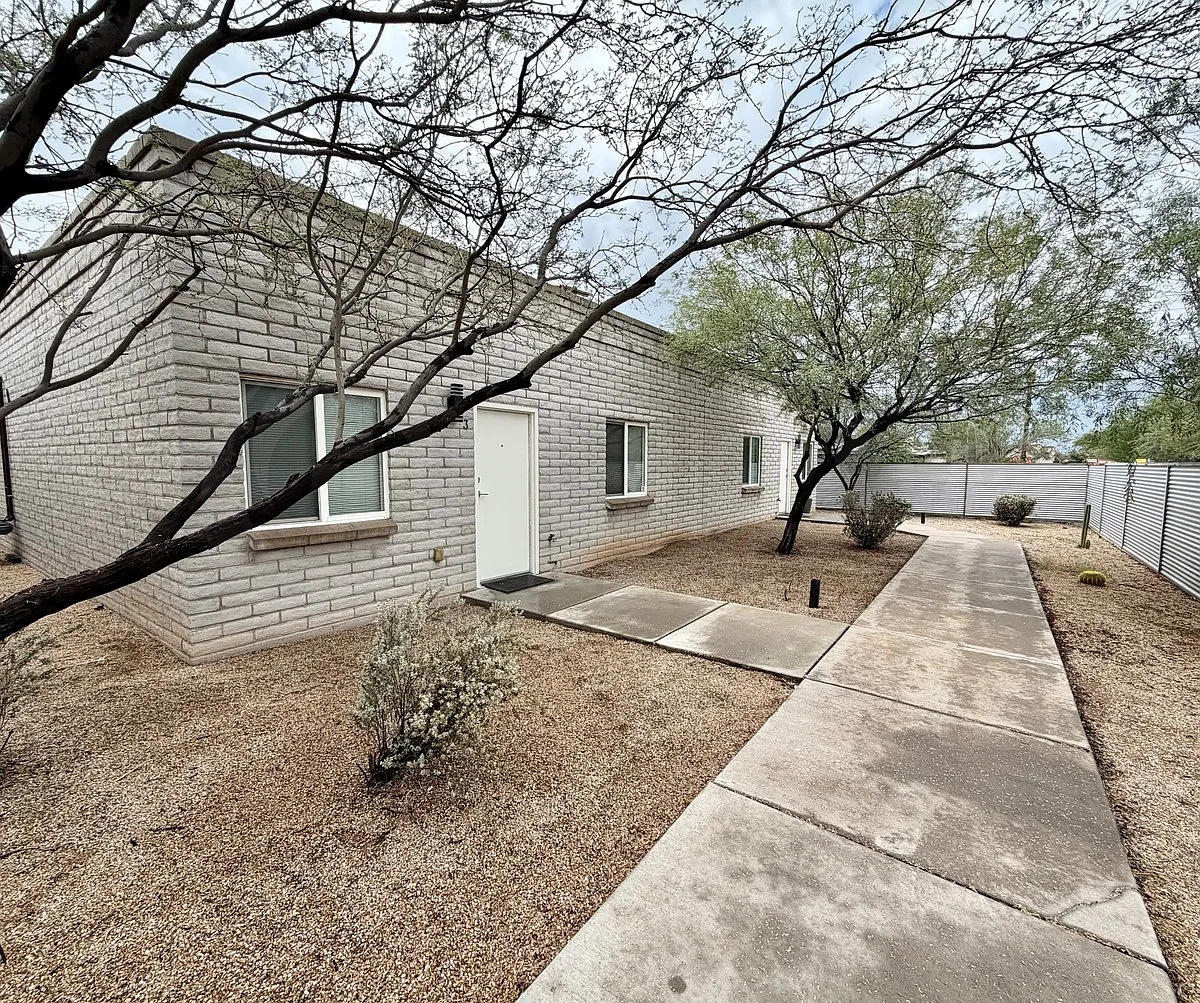 2 bed, 793 sqft, $1,095 — Photo 1