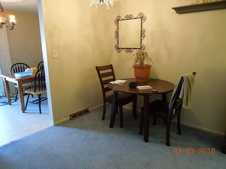 2910 S Corona St — Photo 9
