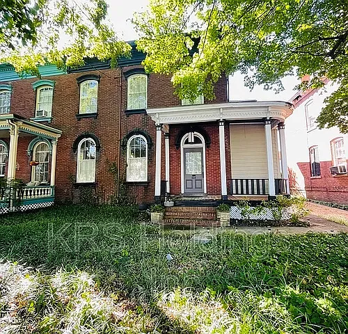 424 W Washington St #A Photo 1 424 W Washington St #A Photo 1