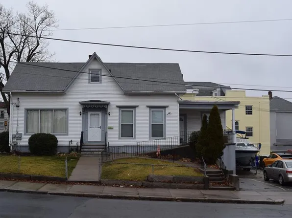 641 Broad St, Central Falls, RI 02863