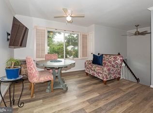 7823 E Shore Rd, Pasadena, MD 21122