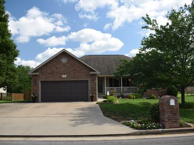1902 E Natalie Lane, Joplin, MO, 64801