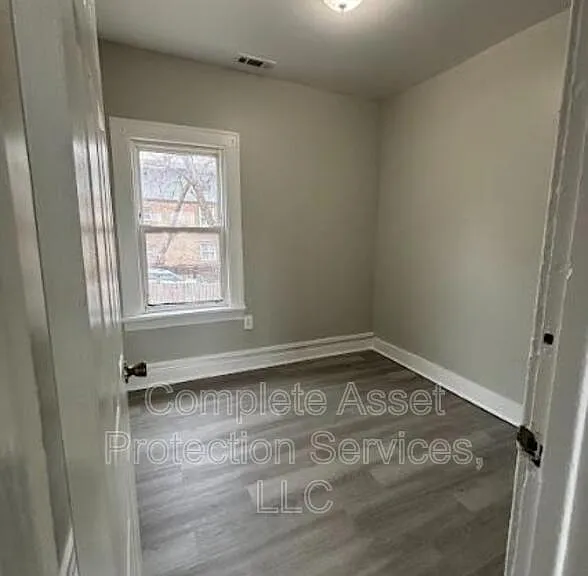 3732 Deodar St — Photo 12