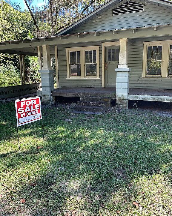 2nd image of 815 SE 6th Ave