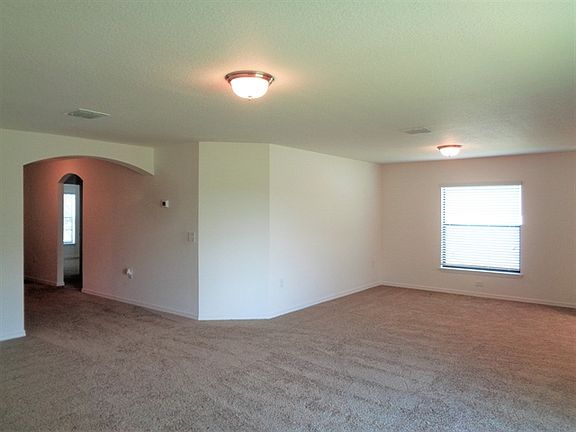 5th image of 940 Wynnmere Walk Ave