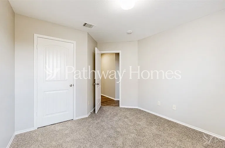 206 Gallop Ct — Photo 16