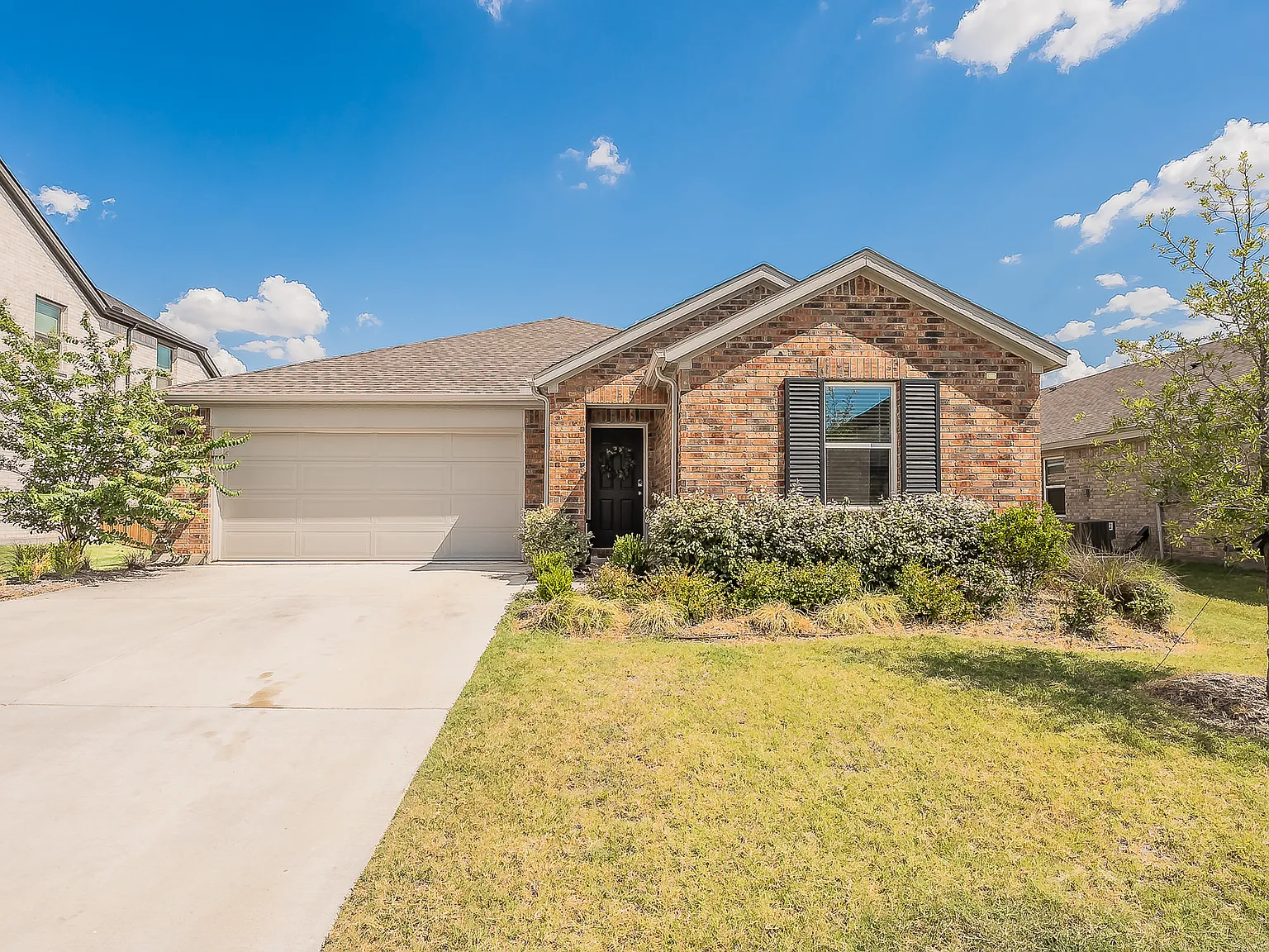 4 bed, 1742 sqft, $2,250 — Photo 1