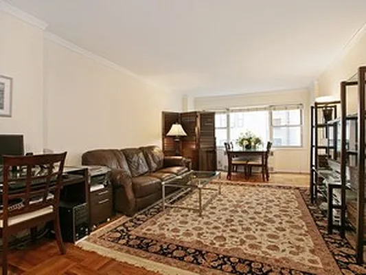 Sold by Corcoran | media 8