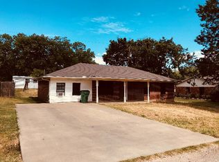 507 Commerce St, Kemp, TX 75143
