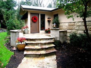 10682 SW Lancaster Rd, Portland, OR 97219