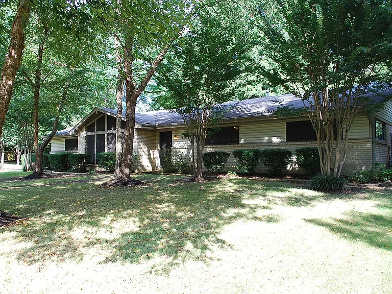 1710 Neshoba Cv — Photo 1