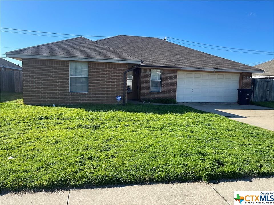 1st image of 3907 Roundrock Dr