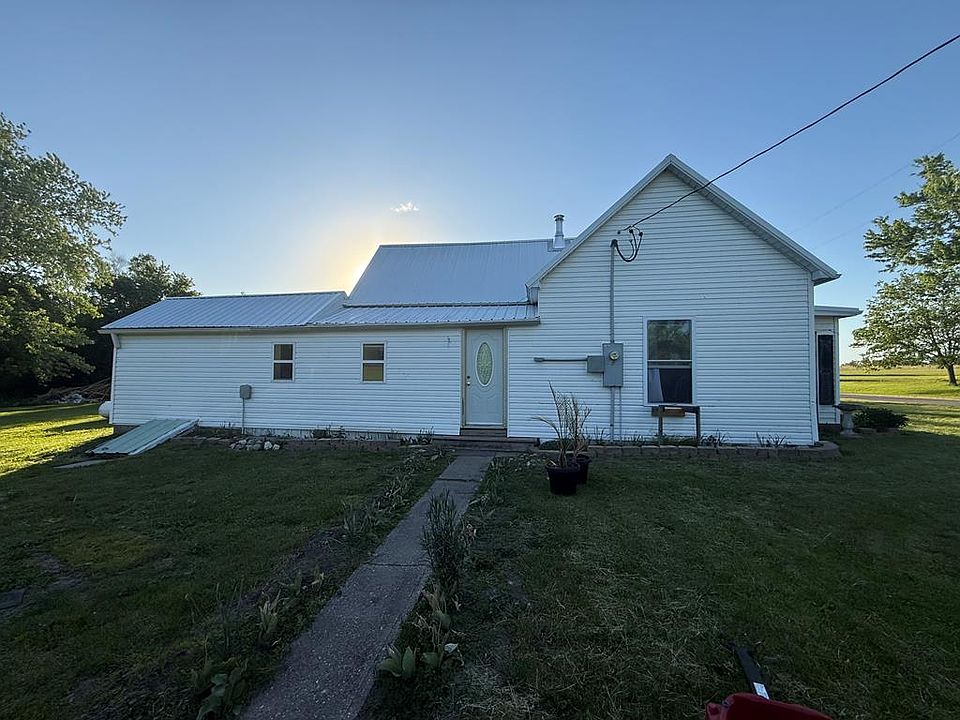 1st image of 29060 3rd St