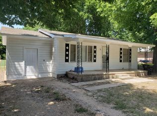 822 W 9th St, Ada, OK 74820