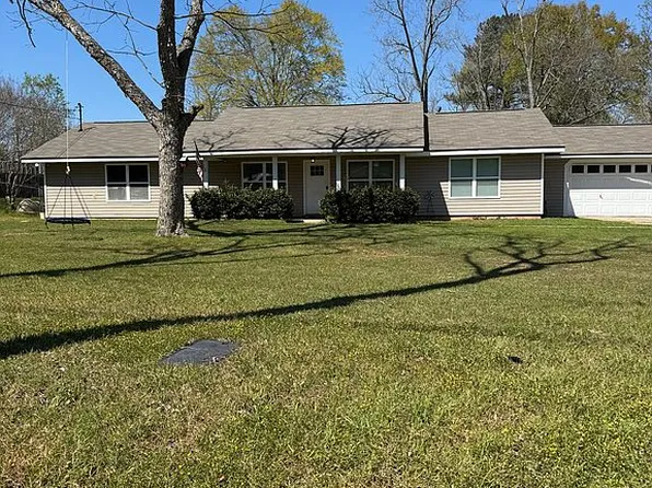 106 Watkins Dr, Dothan, AL 36301