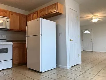 215 Solida Rd — Photo 3