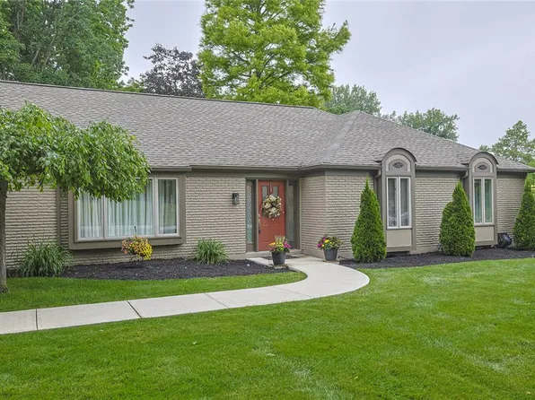 6725 Vienna Woods Trl, Dayton, OH 45459