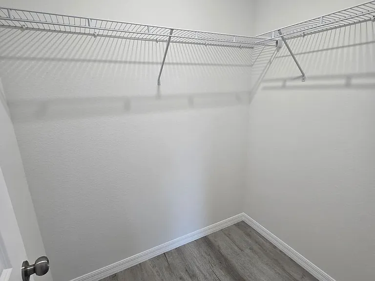 5315 NW 8th Pl — Photo 14