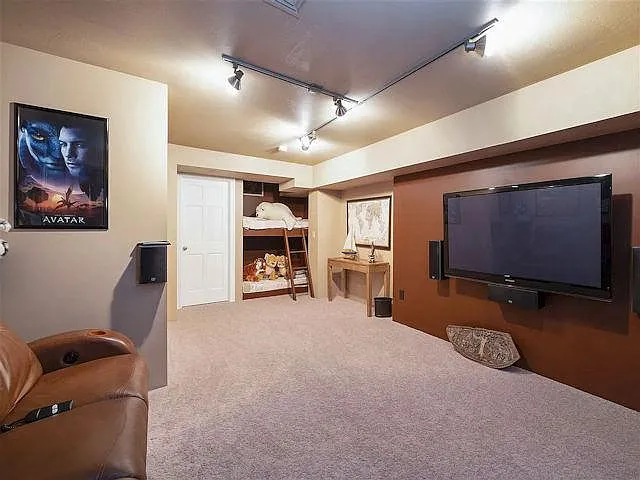 287 Hoit Rd #B — Photo 6