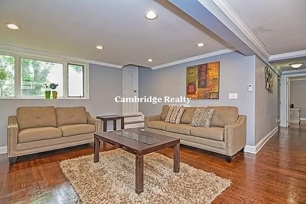 153 Bigelow St #1T — Photo 9