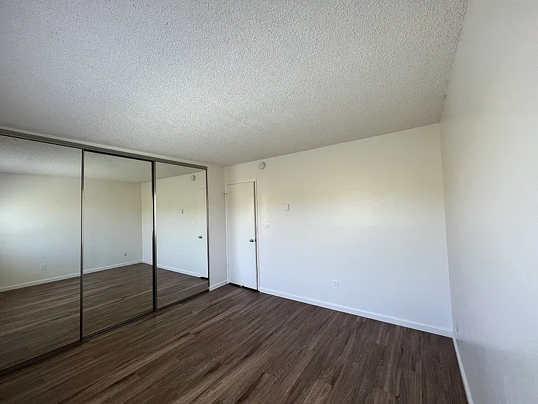 2155 Felspar St — Photo 20