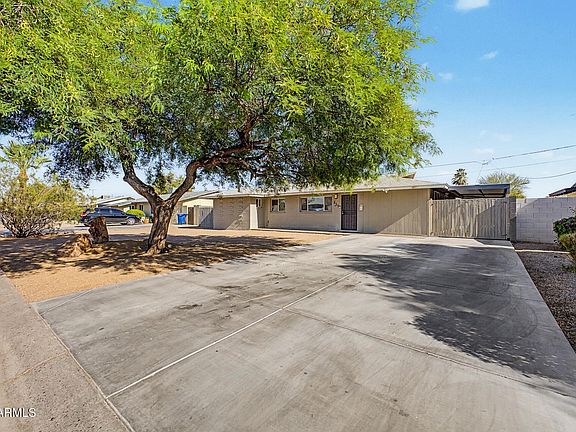 4th image of 515 E VISTA DEL CERRO Drive