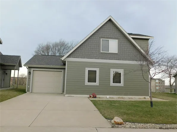290 240th Ave #13, Arnolds Park, IA 51331