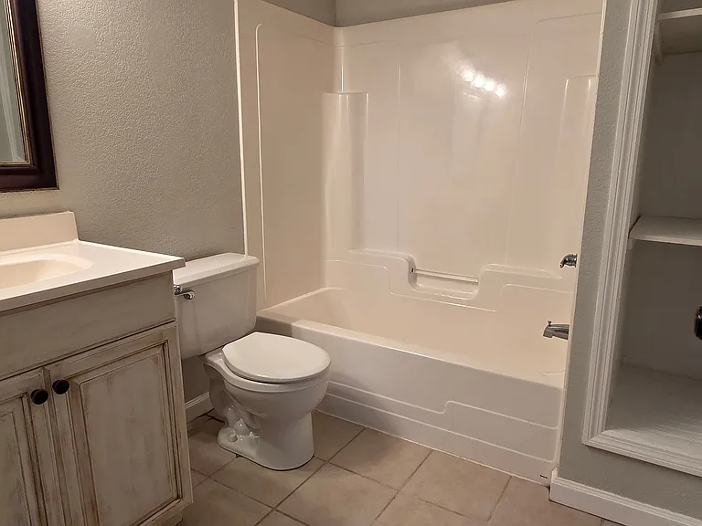 4287 Trumpeter Dr SE — Photo 36