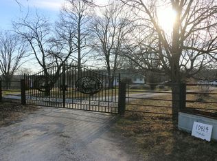 10424 East Business 60, Mountain Grove, MO 65711