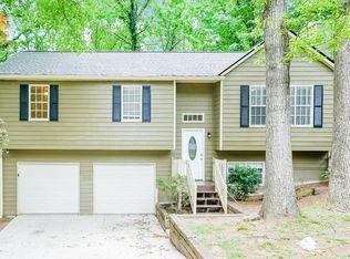 7400 Hunters Ridge Dr, Douglasville, GA 30134