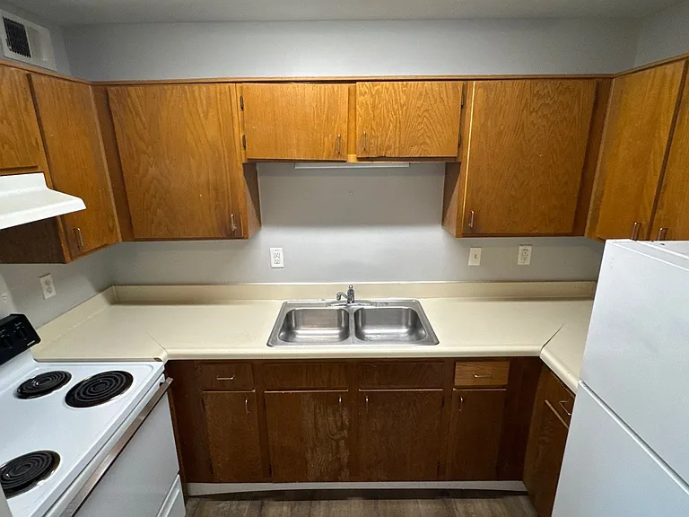 4105 Blue Lick Ct #4 — Photo 6