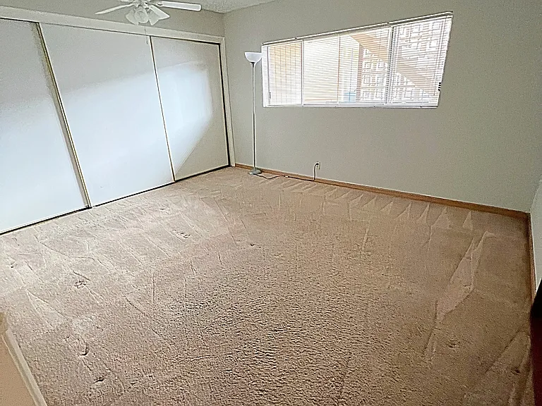 356 E Desert Inn Rd #222 — Photo 6