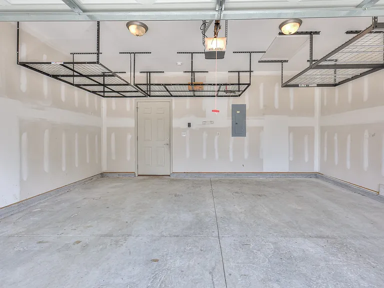 2240 Cason Ln — Photo 37