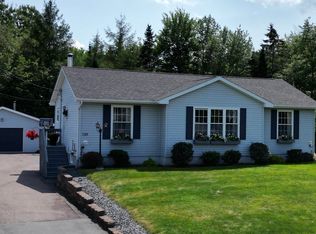 148 Forest Hill Dr, Colchester, NS B2N 6K1