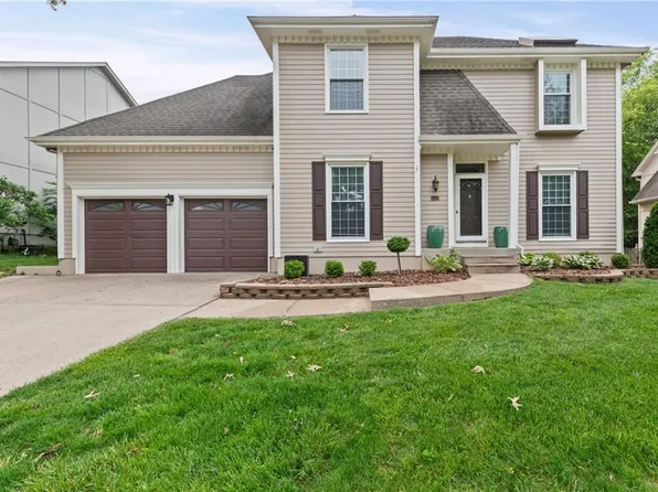 5211 W 156th St, Overland Park, KS 66224