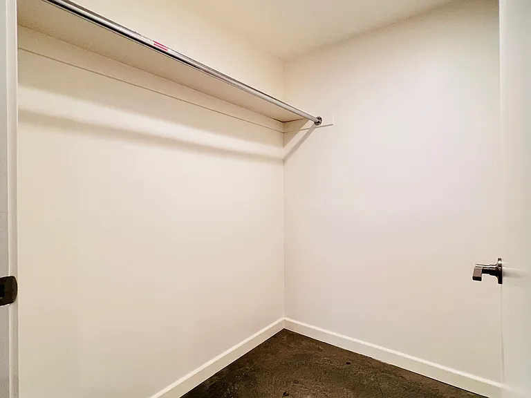 4814 Oakwood Ave #2 — Photo 17