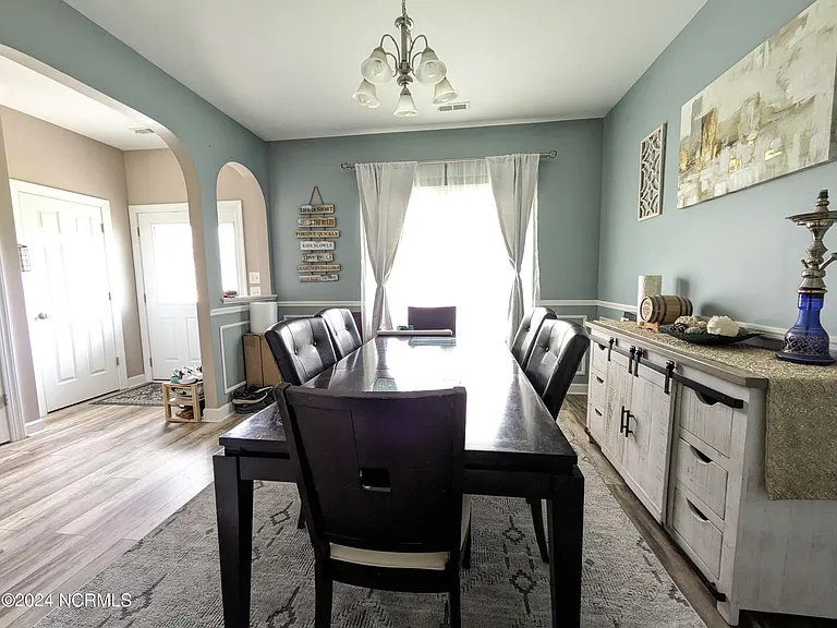 205 Bell Ridge Ln — Photo 8