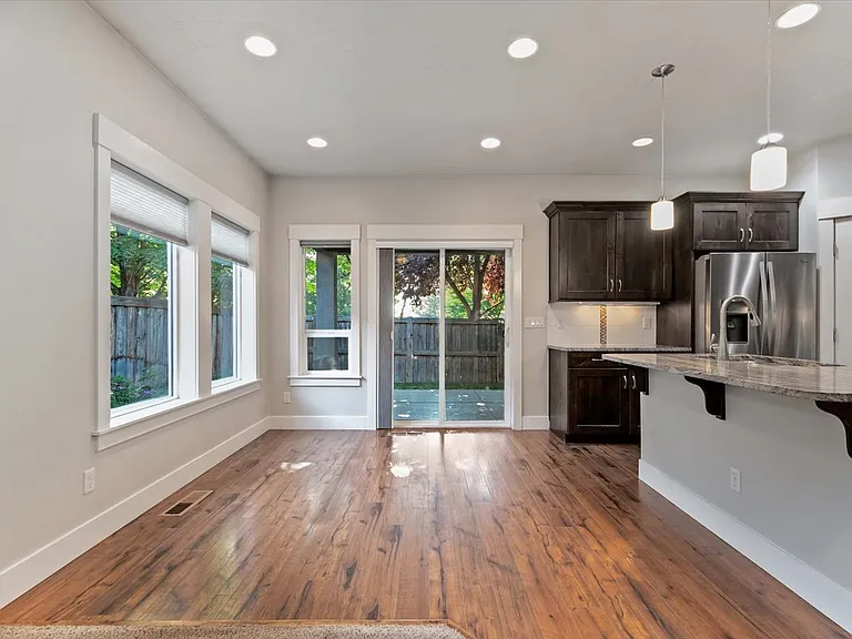 6442 S Palesa Way — Photo 8