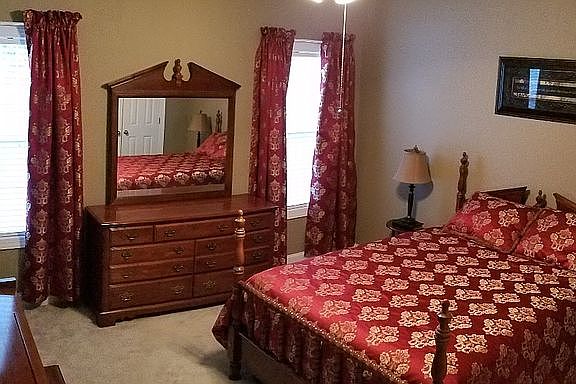 Guest Bedroom #1