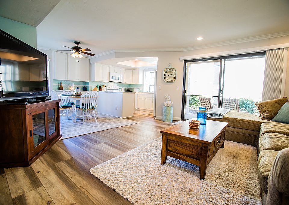 1st image of 440 W Citracado Pkwy W #31