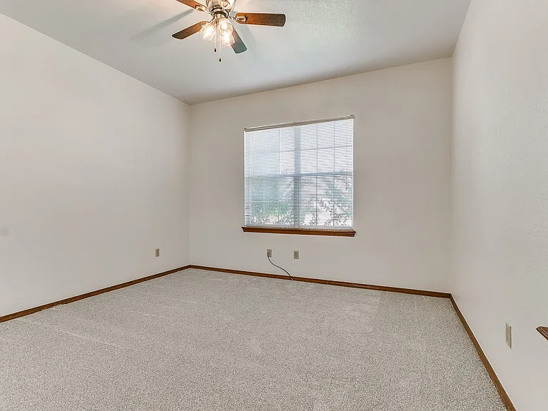 6439 Masons Dr — Photo 8